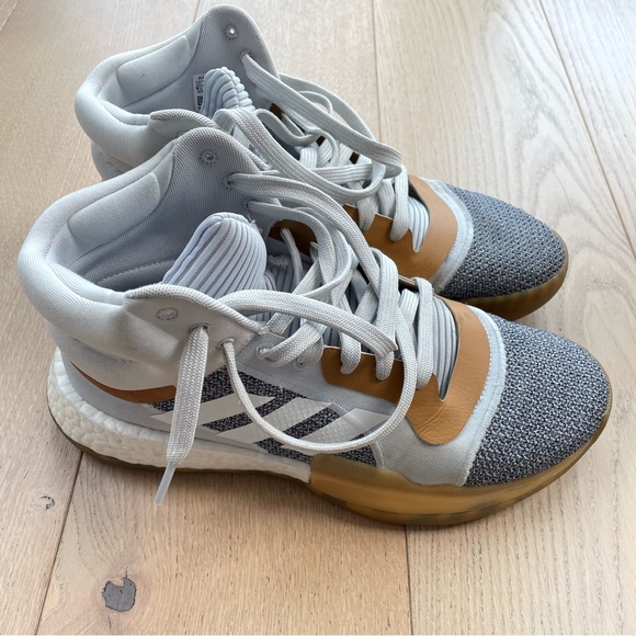 Adidas Men Marquee Boost White/Tan/Grey Basketball Sneakers Shoes - APE779001 main image 5